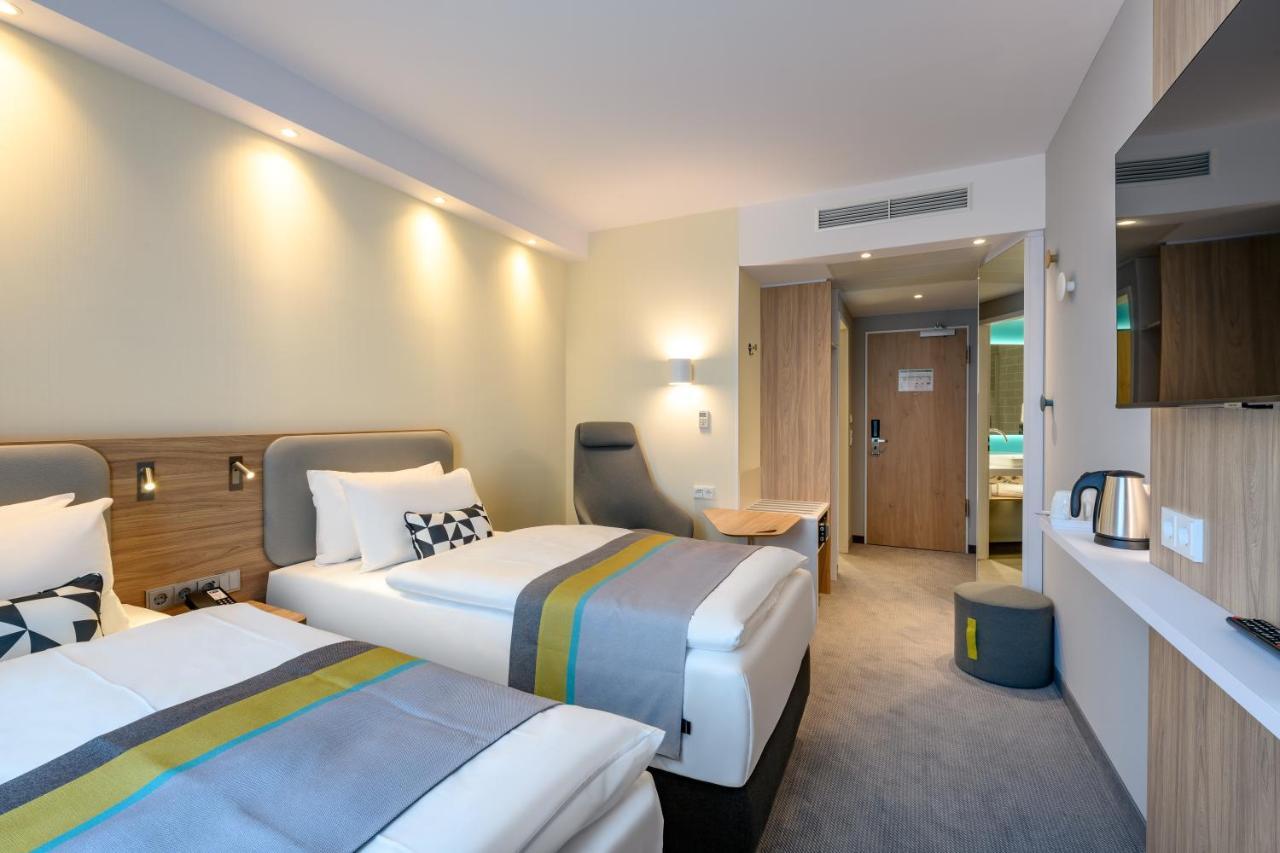 Holiday Inn Express - Fulda By Ihg Buitenkant foto