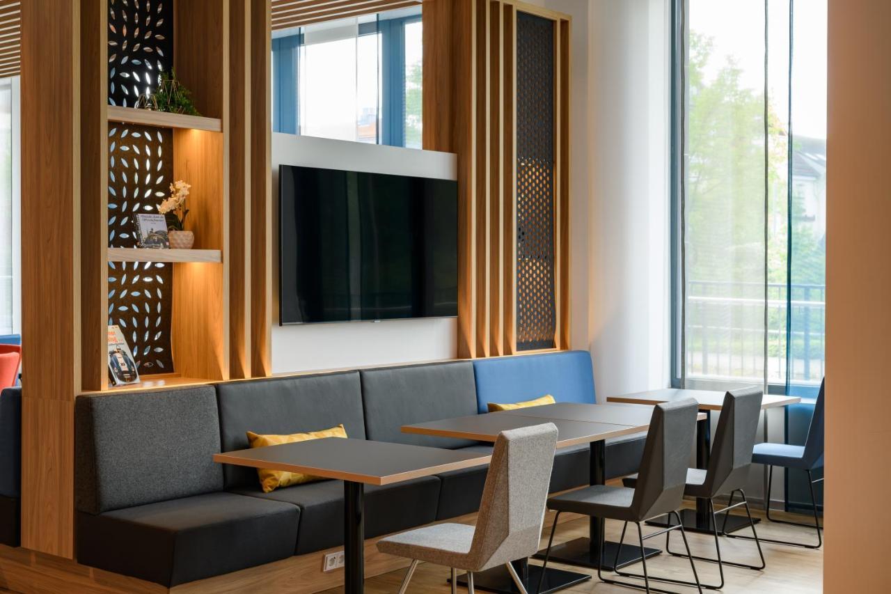 Holiday Inn Express - Fulda By Ihg Buitenkant foto